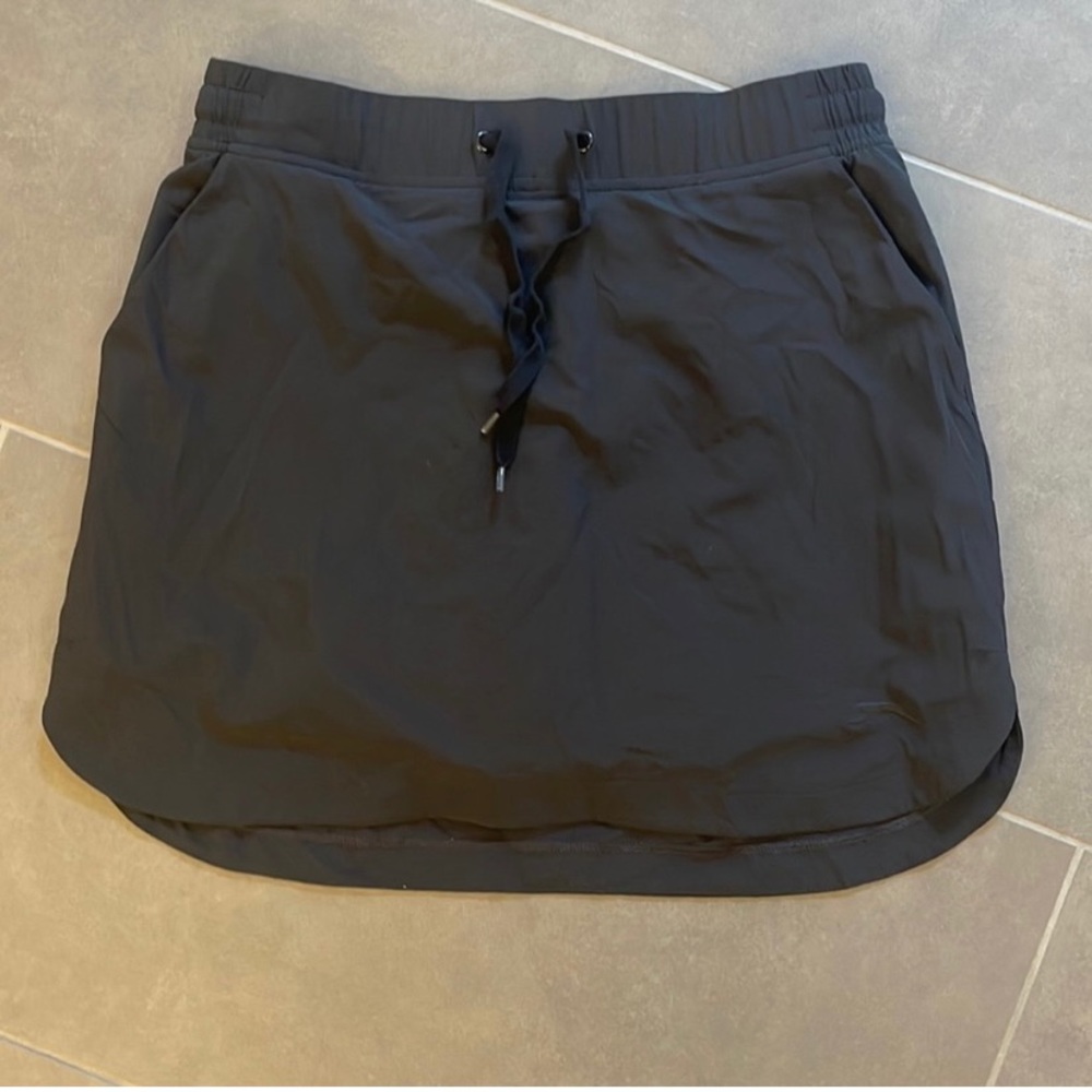 Athletic skort
